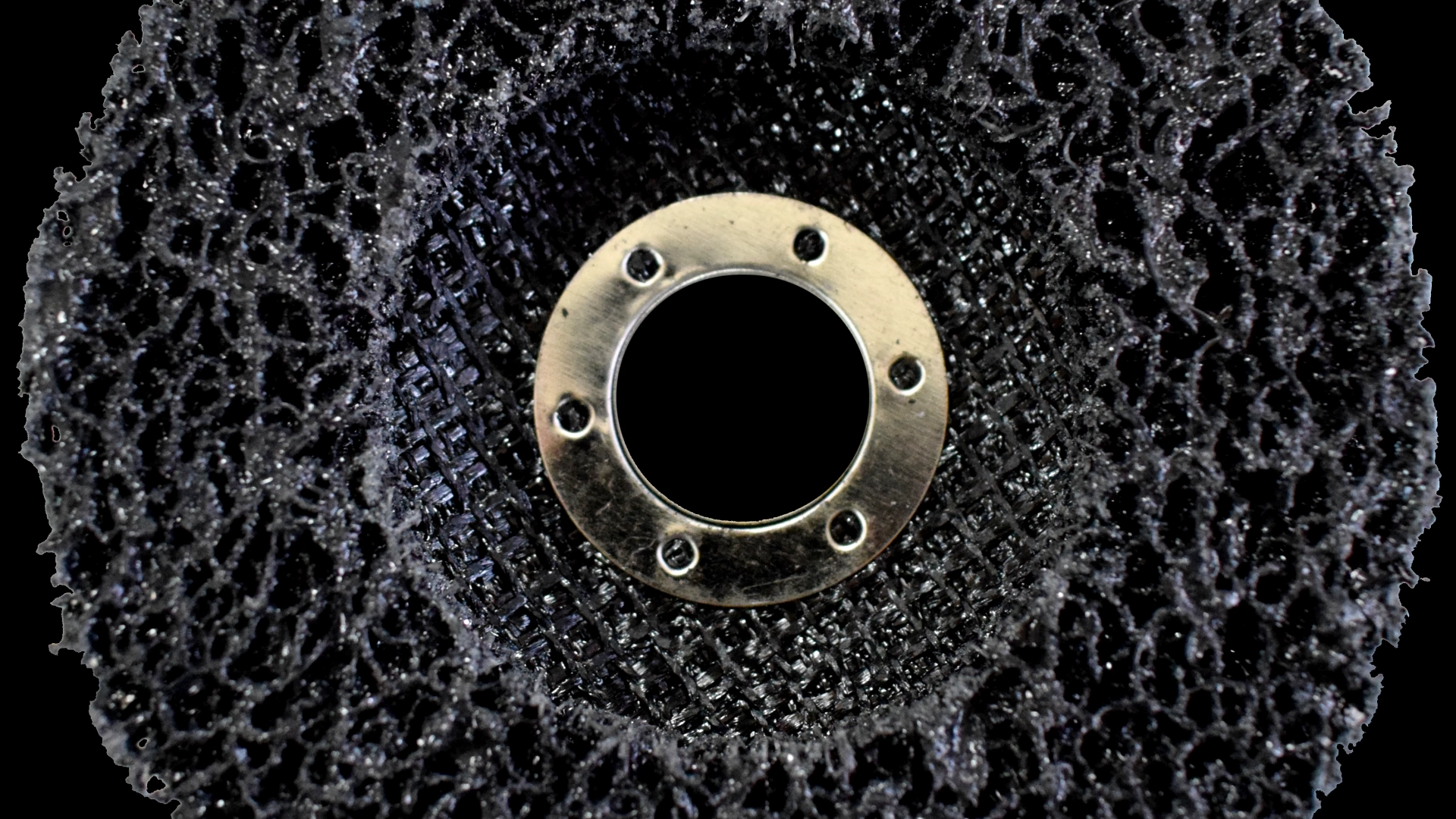 CSISZOLÓKORONG 125x22 BLACK CLEANER